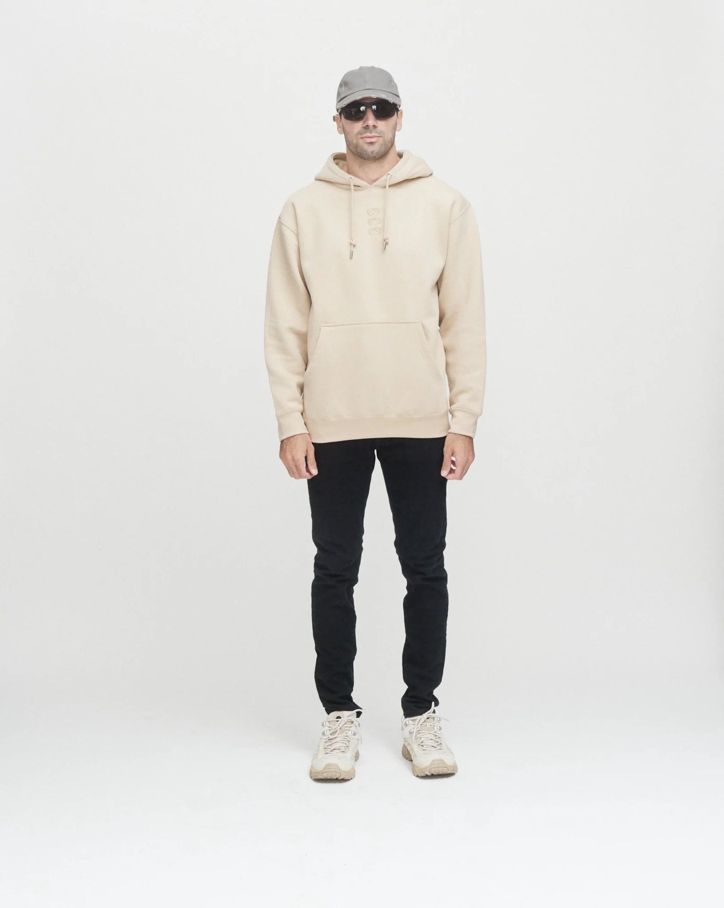 d e s ï r e - Beige Hoodie