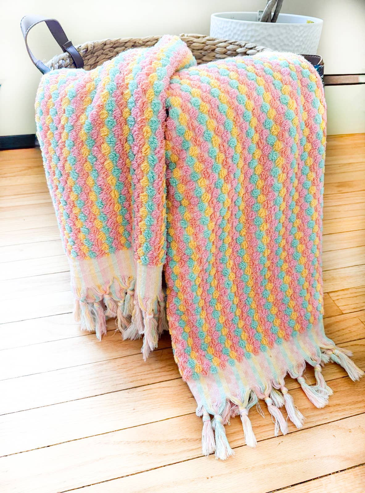 Pom Pom Bath Towel | Turkish Bath Towel | Handwoven Towel: Black / Bath Towel