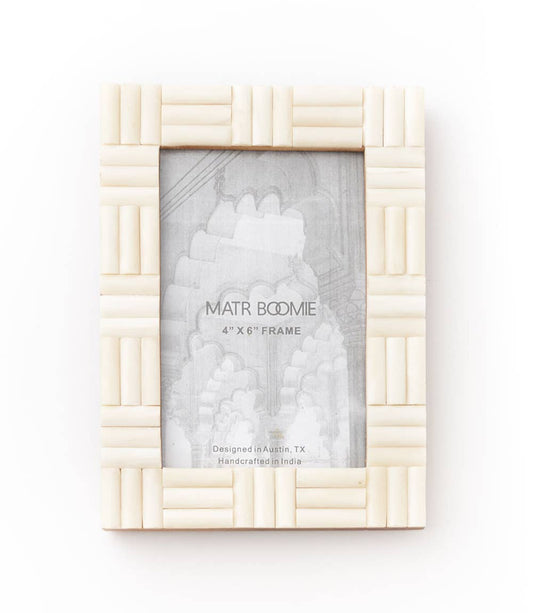 Vaishali 4x6 Cream Picture Frame - Hand Carved Bone