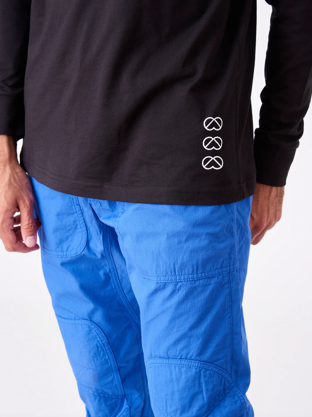 d e s ï r e - Black Long Sleeve - 100% Cotton
