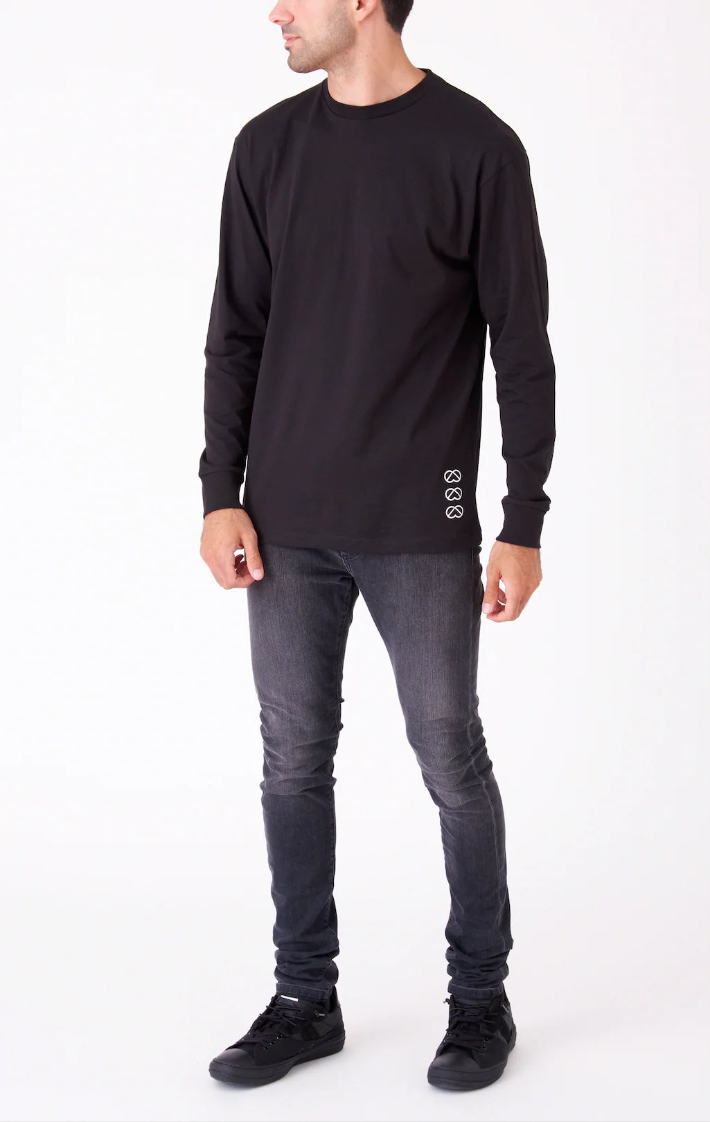 d e s ï r e - Black Long Sleeve - 100% Cotton
