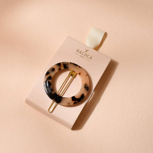 Signature Round Clip: Tortoiseshell